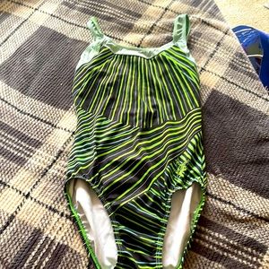 I’m selling my leotard because I just quit recently and have no need for them